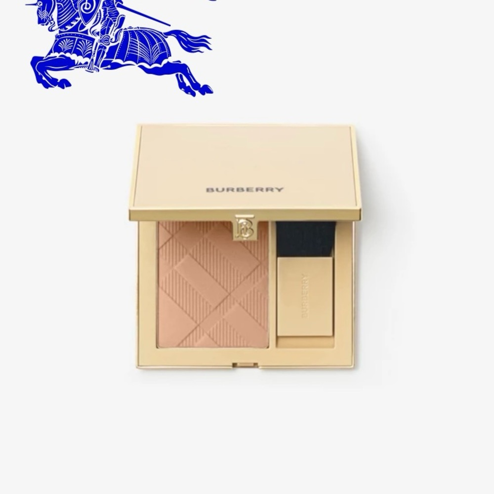 Burberry Soft Beige Blush Compact NEW